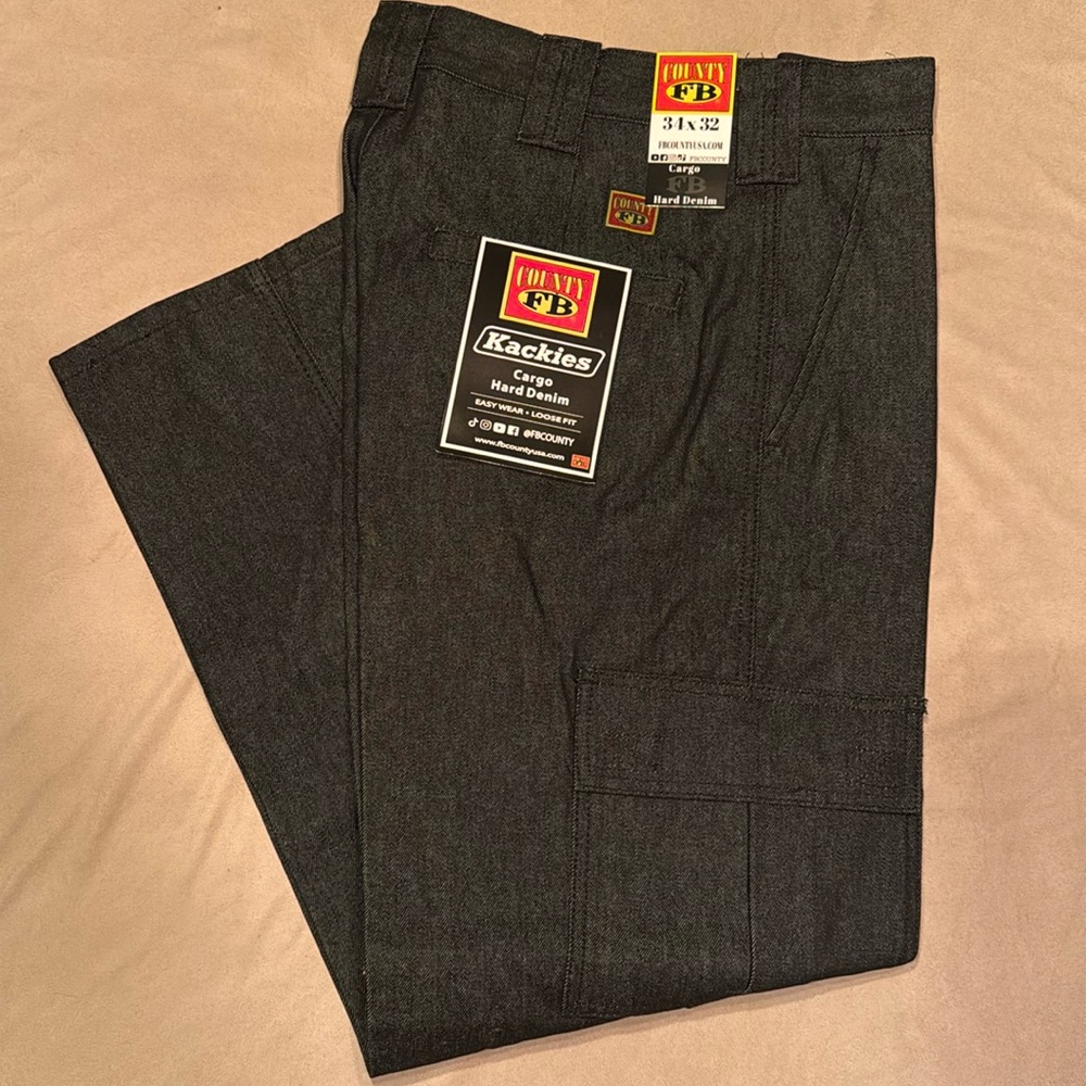 COUNTY FB Kackies Hard Denim Cargo jeans, 34x32, never worn, brand new